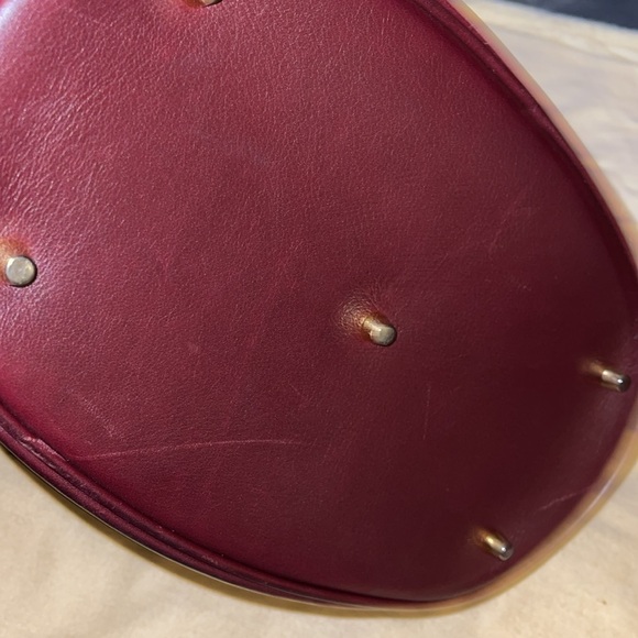 Preloved Burberry Beckett bucket bag burgundy color, great condition. - Picture 14 of 16